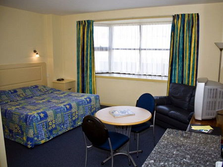 Mayfair Plaza Motel - Accommodation VIC 2