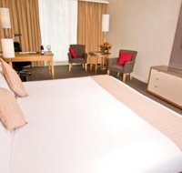Radisson Hotel And Suites Sydney - Accommodation VIC