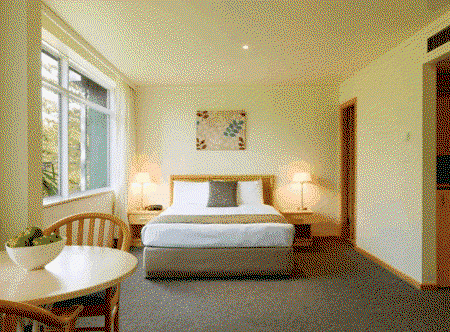 Newport Mirage - Accommodation VIC 4