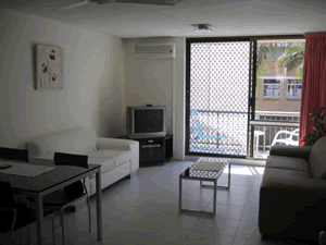 Surfspray Court Holiday Apartments - Accommodation VIC 5