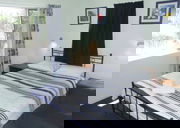 Joanne Apartments - Accommodation VIC 4