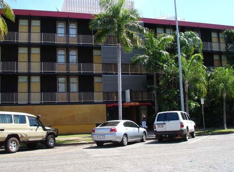 Poinciana Inn - Accommodation VIC 0