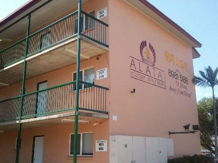 Alatai Holiday Apartments - Accommodation VIC 3