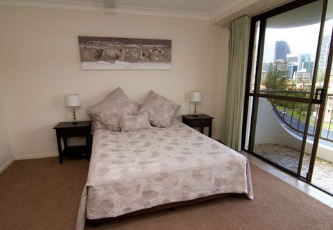Ocean Royale Apartments - Accommodation VIC 3