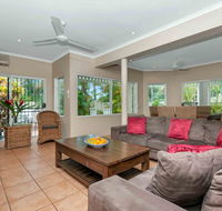 The Villas Palm Cove - Accommodation VIC