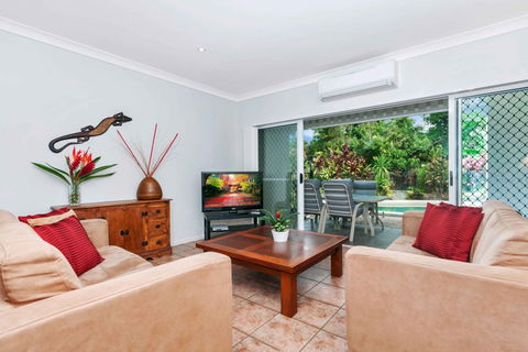The Villas Palm Cove - Accommodation VIC 1