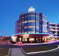 Grand Palais Beachside Resort - Accommodation VIC