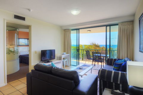 Grand Palais Beachside Resort - Accommodation VIC 5