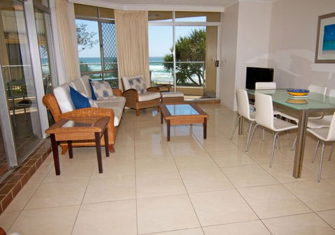 Foreshore Apartments, Mermaid Beach - Accommodation VIC 3