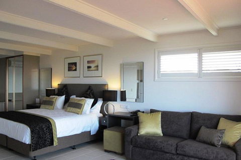 Amooran Court - Accommodation VIC 1