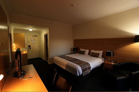 Country Comfort Inter City Perth Hotel & Apartments - Accommodation VIC 4