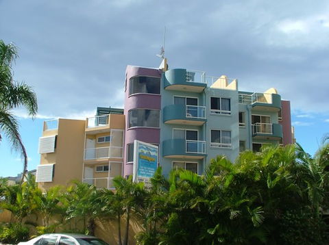 Burlington Holiday Apartments - Accommodation VIC 2