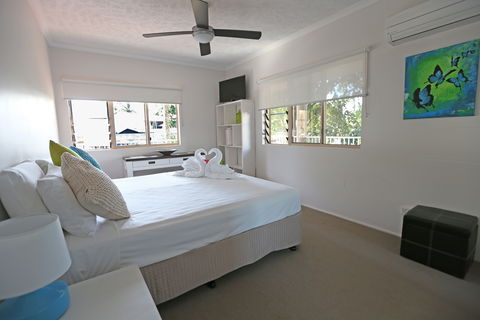 Cairns Beach Resort - Accommodation VIC 8