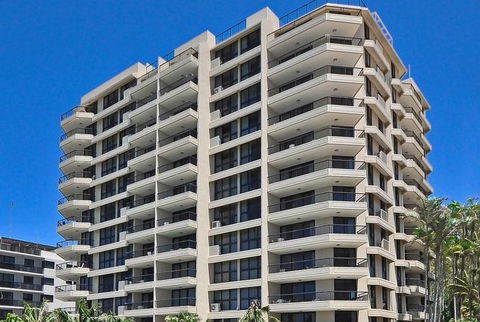 Clubb Coolum Beach - Accommodation VIC 0