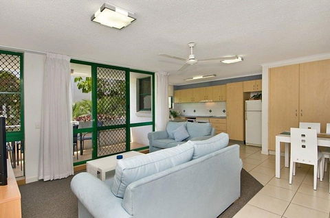 Headland Gardens Holiday Apartments - Accommodation VIC 2