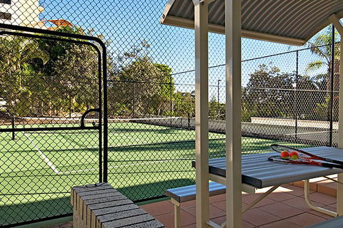 Burgess @ Kings Beach Apartments - Accommodation VIC 3