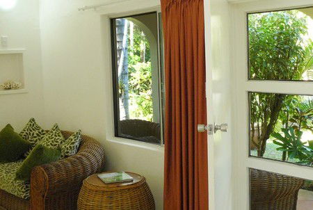 Villa Marine Seaside Holiday Apartments - Accommodation VIC 2