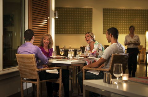 Novotel Cairns Oasis Resort - Accommodation VIC 11