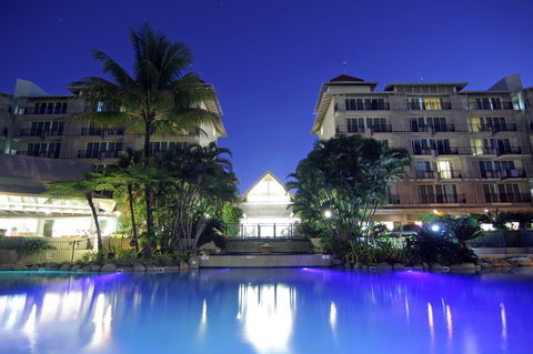 Novotel Cairns Oasis Resort - Accommodation VIC 14