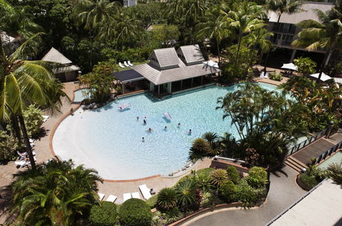Novotel Cairns Oasis Resort - Accommodation VIC 16