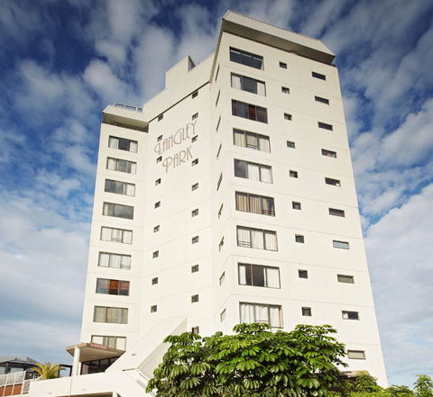 Langley Park Holiday Apartments - Accommodation VIC 0