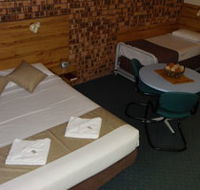 Surfside Resort Motel - Accommodation VIC