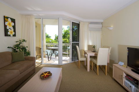 On The Beach Holiday Apartments - Accommodation VIC 5