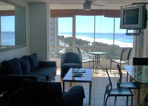 Suntower Apartments - Accommodation VIC 4