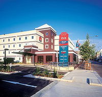 Hotel Ibis Newcastle - Accommodation VIC