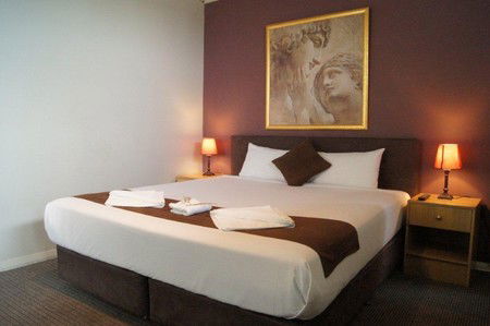 Parkdale Motor Inn - Accommodation VIC 3