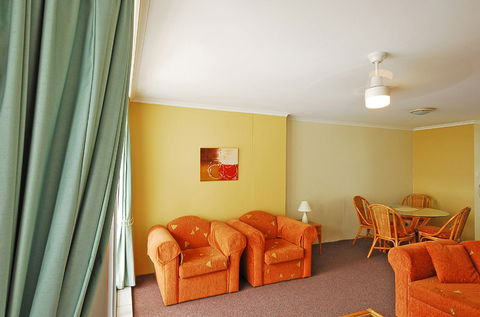 Kupari Boutique Apartments - Accommodation VIC 2