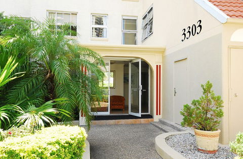 Kupari Boutique Apartments - Accommodation VIC 3