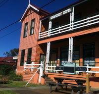 Dromedary Hotel - Accommodation VIC