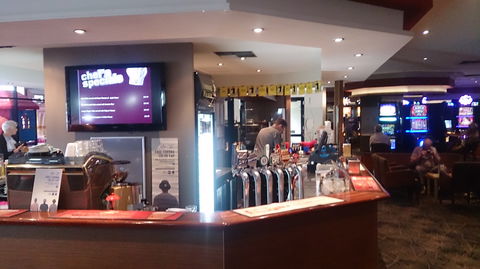 Willaston Hotel - Accommodation VIC 0