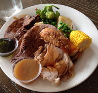 The Ranch Hotel - Accommodation VIC