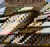 Miriam Vale Hotel - Accommodation VIC