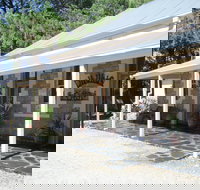 Mount Bryan Hotel - Accommodation VIC