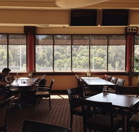 Freeway Hotel - Accommodation VIC