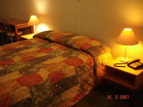 M1 Motel Caboolture - Accommodation VIC 1