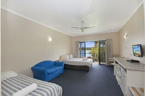 Hinchinbrook Marine Cove Motel - Accommodation VIC 2