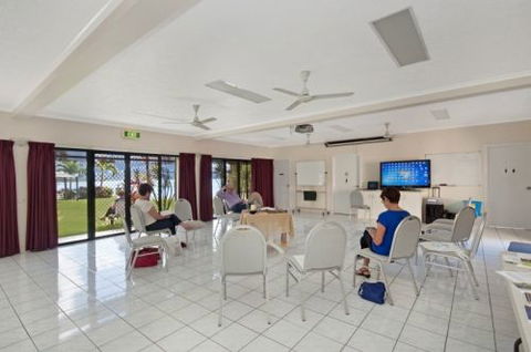 Hinchinbrook Marine Cove Motel - Accommodation VIC 5