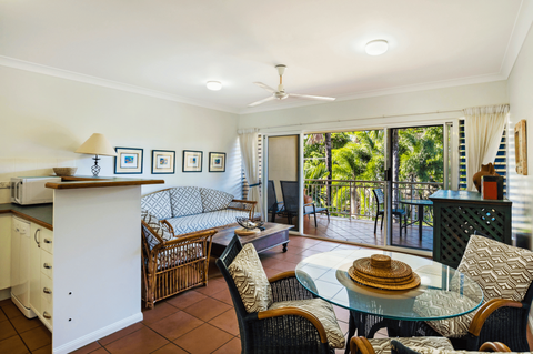 The York Beachfront Holiday Apartments - Accommodation VIC 6