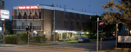 Tudor Inn Motel - Accommodation VIC 0
