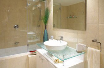 Breakers North Beachfront Apartments - Accommodation VIC 2