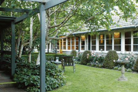 Links House - Accommodation VIC 3