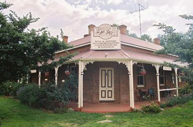 The Carrington Of Bungendore - Accommodation VIC 4