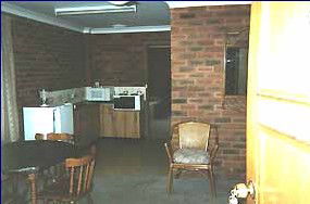 Tabourie Lake Motor Inn Resort - Accommodation VIC 1