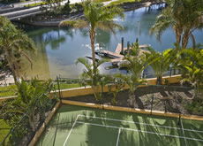 Capricorn One Holiday Apartments - Accommodation VIC 0