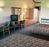 Camden Valley Country Club - Accommodation VIC
