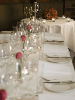 Hotel Bruce County - Accommodation VIC 1